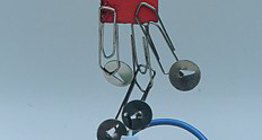 Желязото, никелът и кобалтът са способни да взаимодействат с магнитното поле - 2