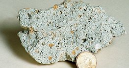 Риолитна туфа