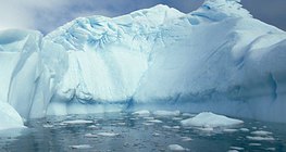 Лед в Антарктика