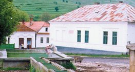 Планински извор