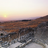 Руините на дервноримски театър