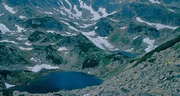 Ледниково езеро в Карпатите