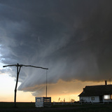 Кладенец с лостов механизъм във ферма