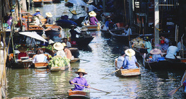 Плаващ пазар