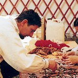 Съвременни майстори, практикуващи стари занаяти: изработване на филц