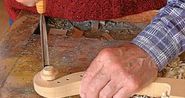 Изработване на цигулка - 2