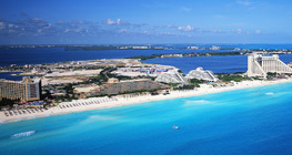 Хотели на морския бряг на Канкун