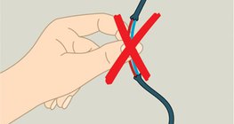 Използването на електрически уред с повредена изолация е опасно за живота!