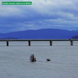 Puente mecano sobre el rio Biobío