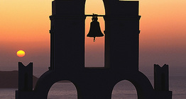 Камбани на остров Санторини