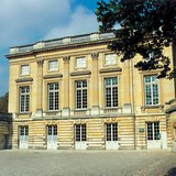 Дворецът "Малък Трианон" във Версай