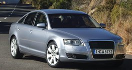 Автомобил