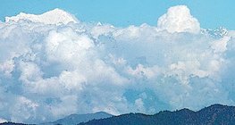 Кълбесто облаци