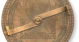 Астролабия