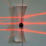 Светлинни лъчи, преминаващи през конкавни лещи