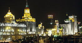 Нощен Шанхай