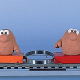 Отблъскването на две тела с помощта на пружина