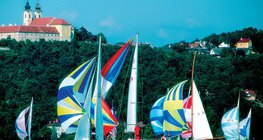 Платноходки в езерото Балатон (Унгария)