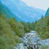 Речна долина в платото Карст