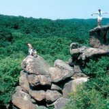 Гранитни образувания, известни като "вълнени торби"