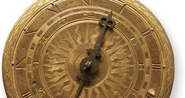 Джобен часовник (“нюрнбергско яйце”, началото на XVI век)