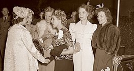 Дамска мода (1930-те години)