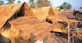 Наколни жилища в Югоизточна Азия