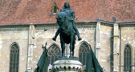 Статуята на крал Матяш в Клуж-Напока