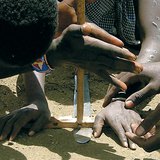 Палене на огън с "ръчен свредел"