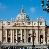 Мадерна: купол и фасада на базиликата "Св. Петър" (1607-1612, барок)