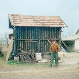 Навес за сушене на царевица