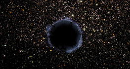 Кълбовиден звезден куп с черна дупка (допълнително добавена към сниката)