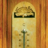 Термометър