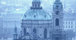 Църквата „Свети Николай“ в Прага