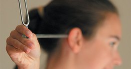 Изследване на слуха с камертон