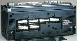 Батерии е един радиокасетофон