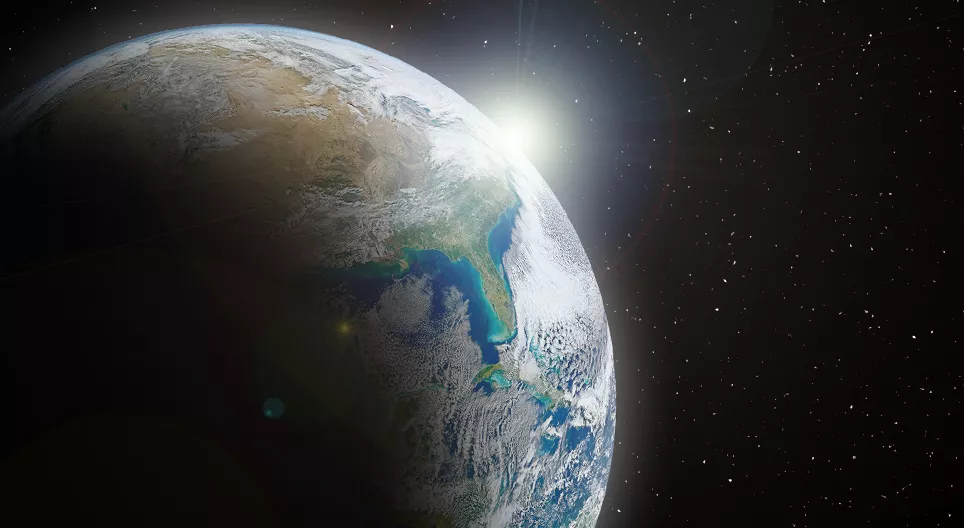 Взаимодействие с въртящата се Земя