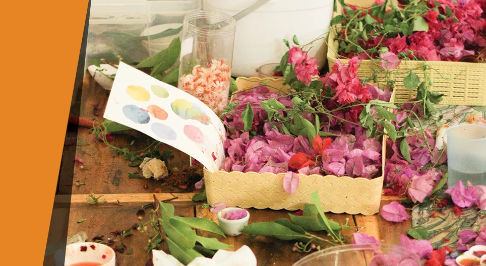 Боядисване с растения